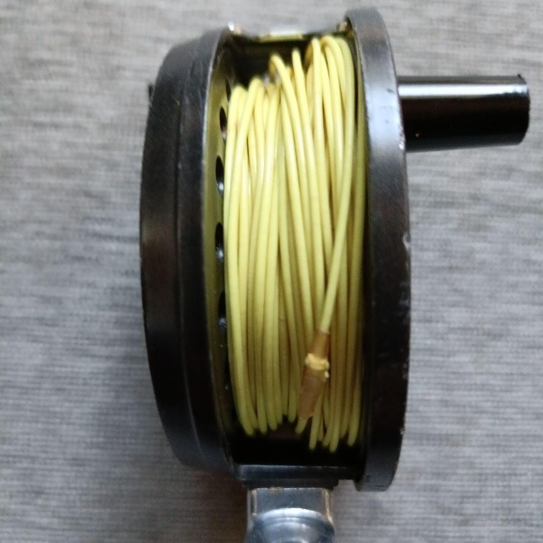 Orvis BATTENKILL 3/4 フライリール、ハーディーケース付き