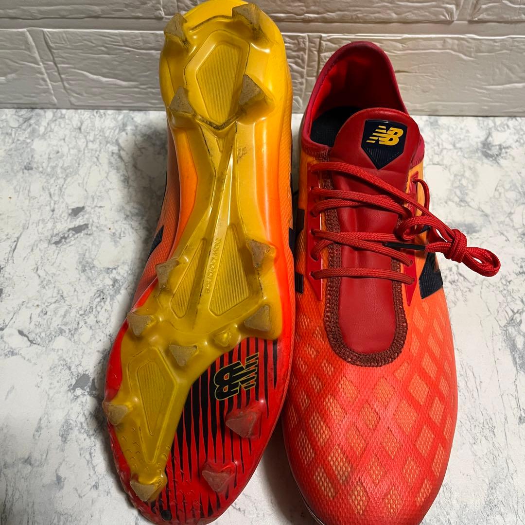 ニューバランス　FURON V4 FG サッカーシューズ　スパイク