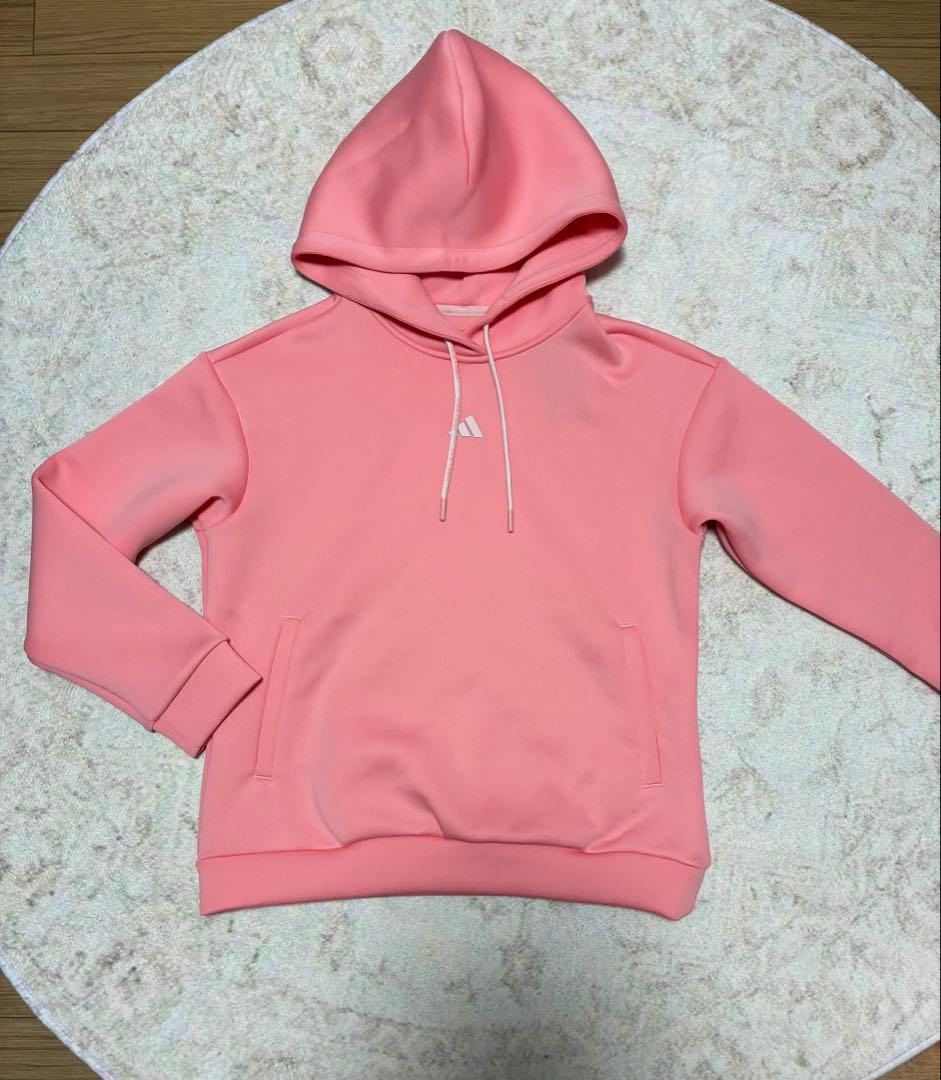新品L【3点セット】アディダス ダンボールニット ピンクセットアップ 白キャップ