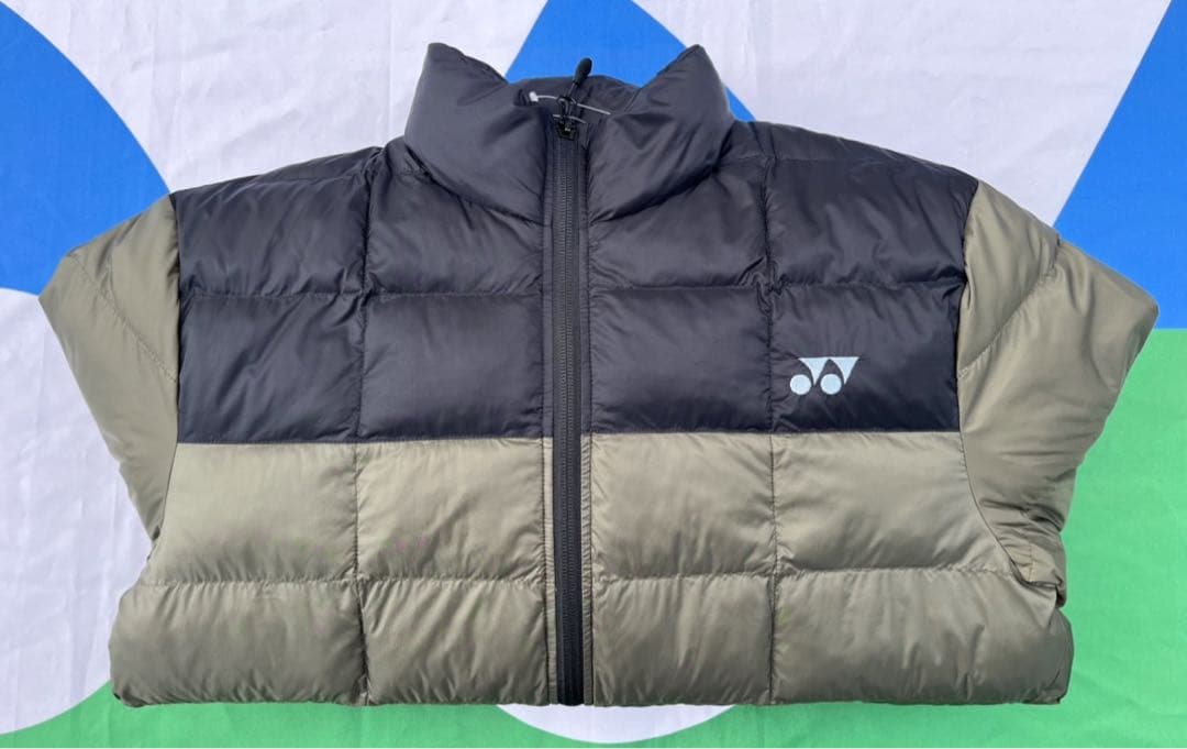 YONEX '23-'24 数量限定 HEAT CAPCULE 中綿ジャケット