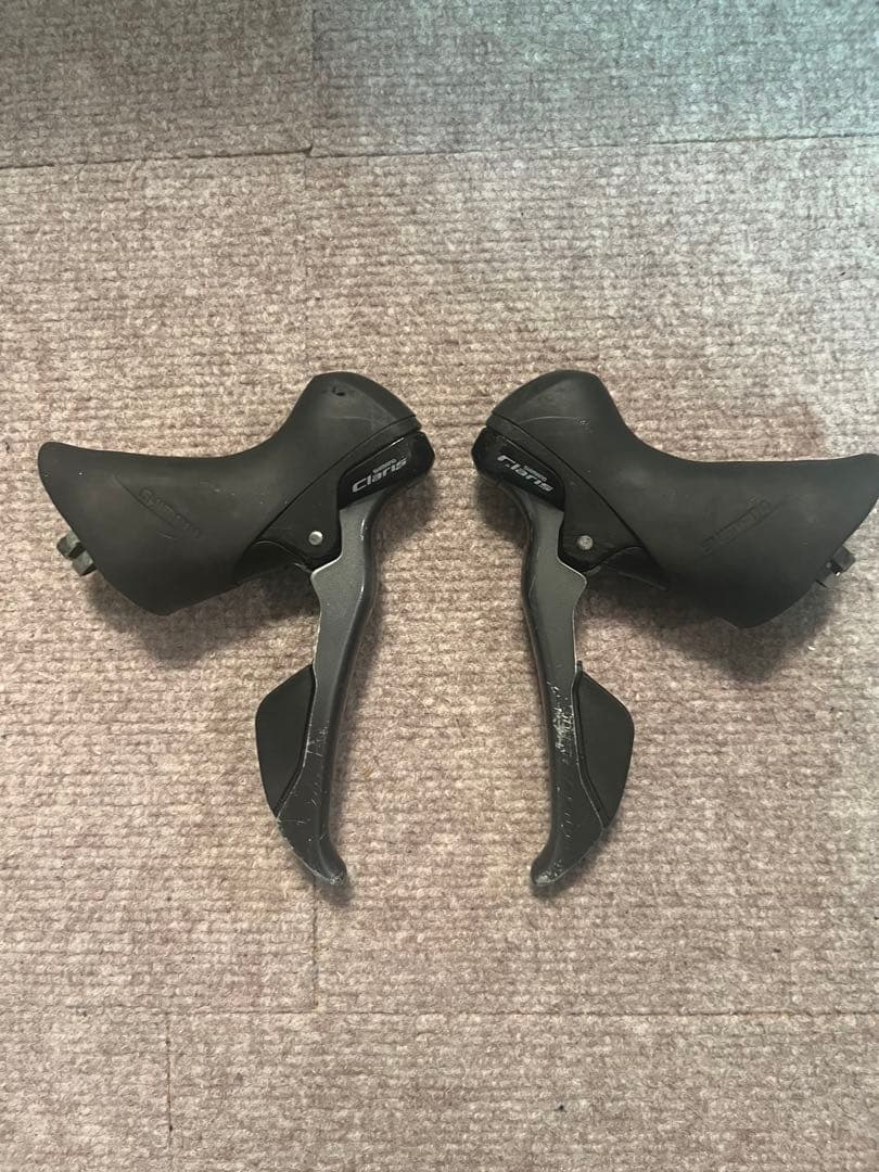パフパフ Shimano Claris R2000 2X8シフター・レバー