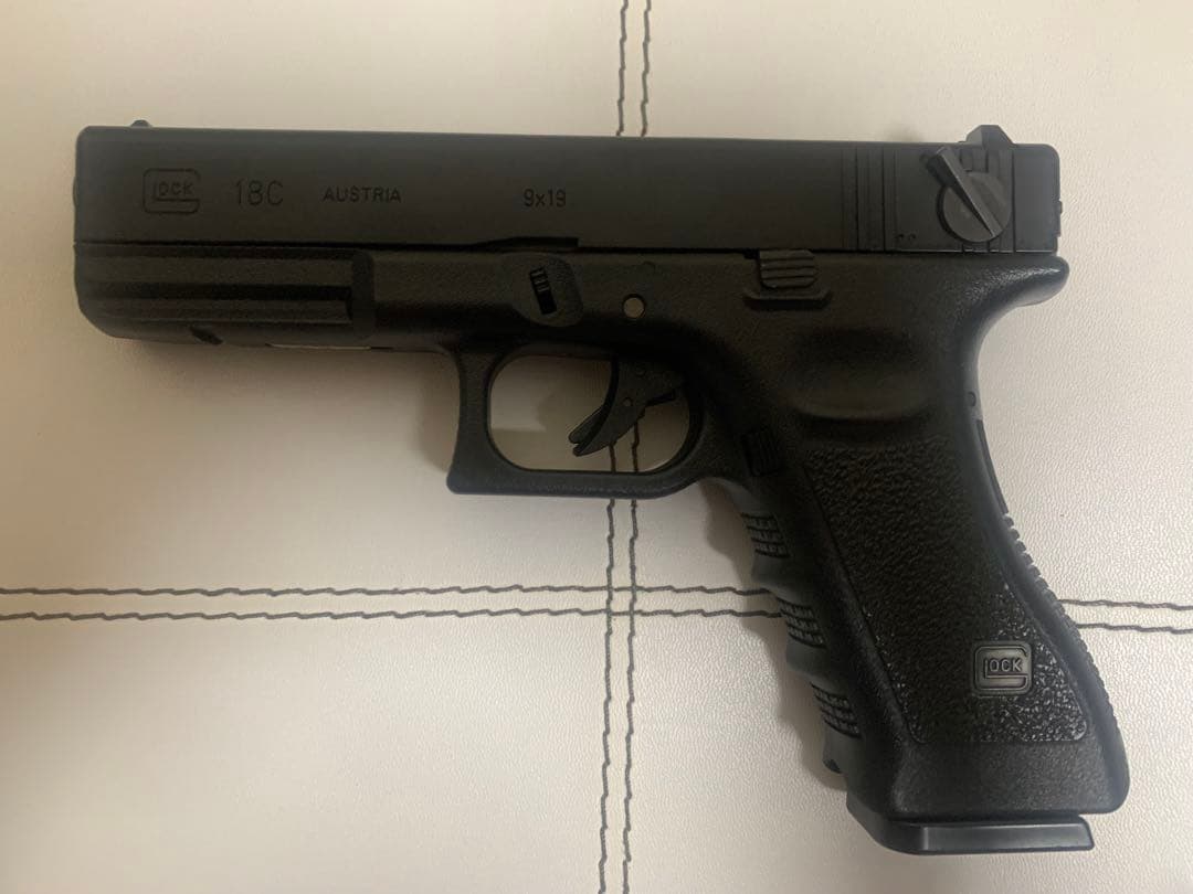 東京マルイGlock 18c グロック　ガスブローバック