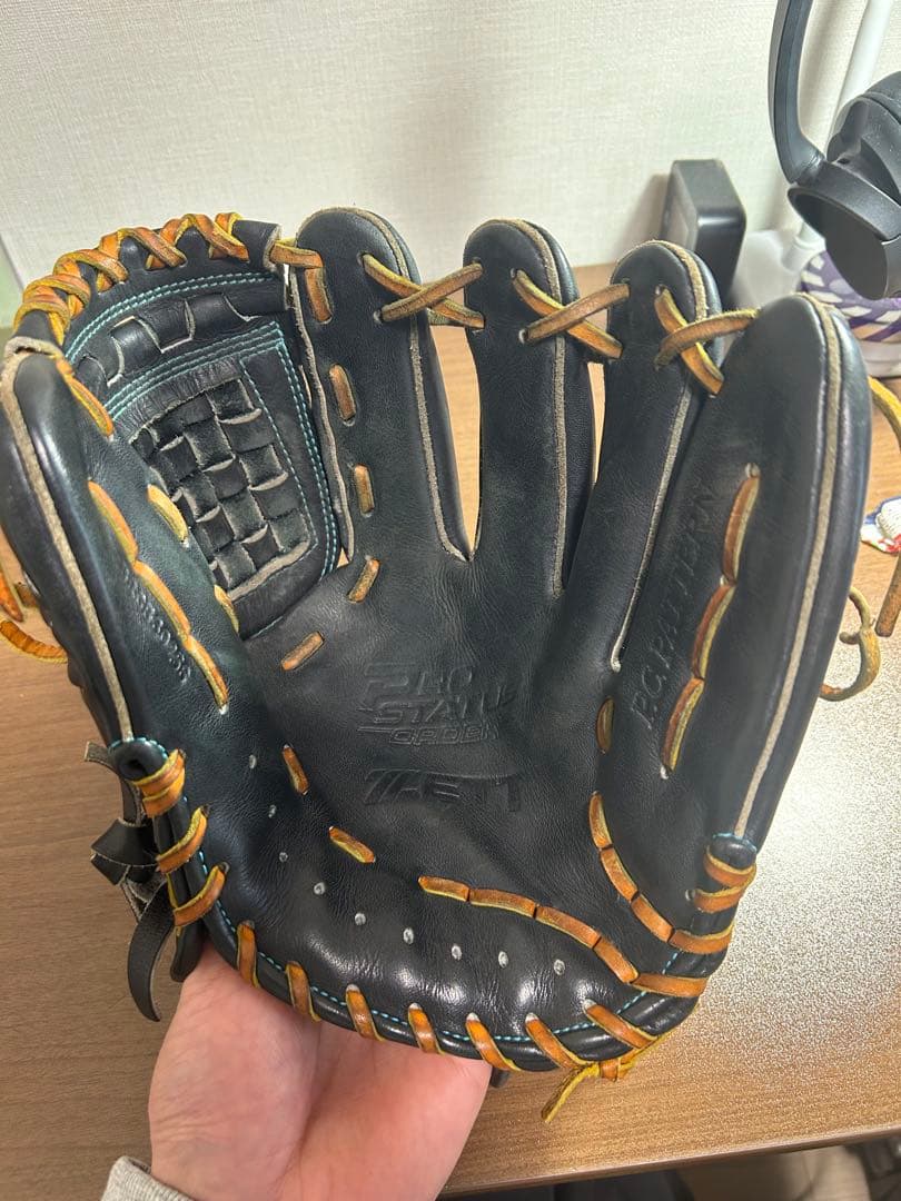 ZETT軟式内野手用グローブ