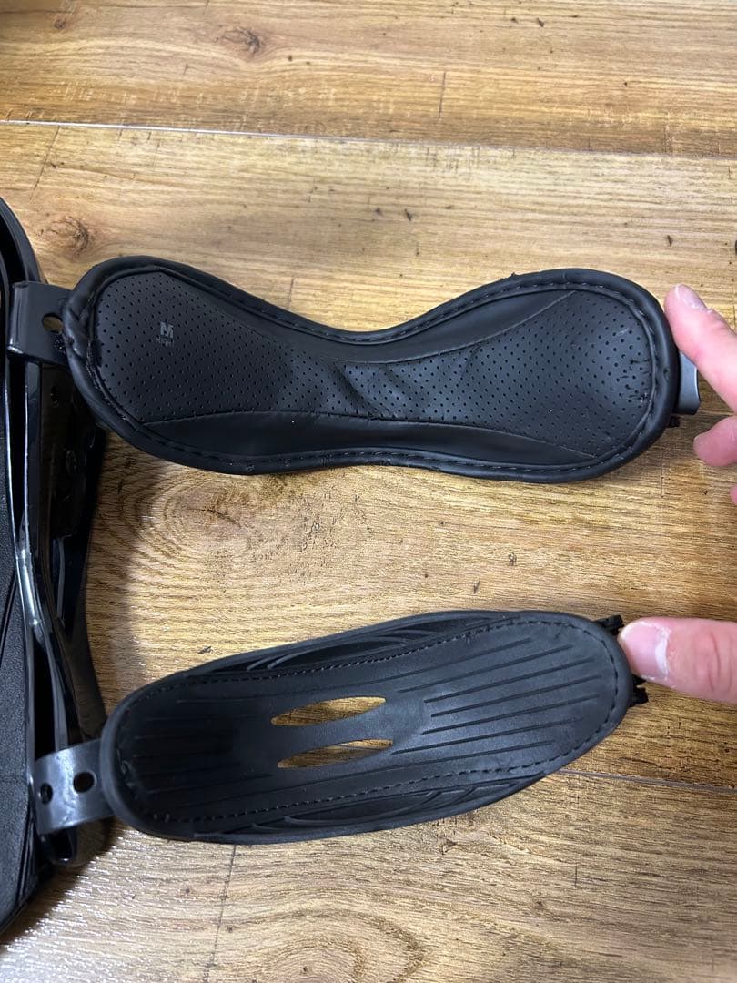 BURTON CUSTOM ブラックビンディング
