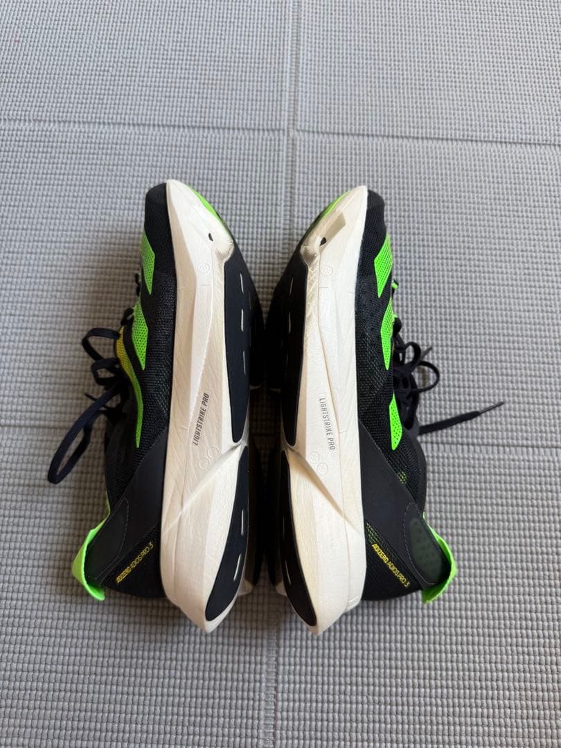 adidas　アディゼロアディオスPro3