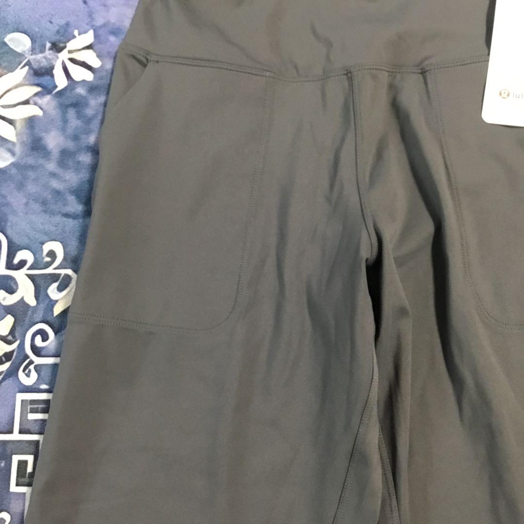 グレー ハイウエスト ヨガパンツ ポケット付き