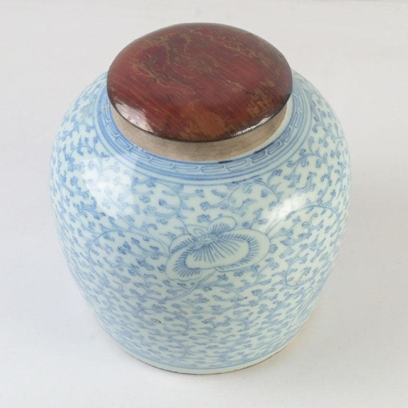 中国　青花　蛸唐草文　壷　唐木蓋付　V　A79A