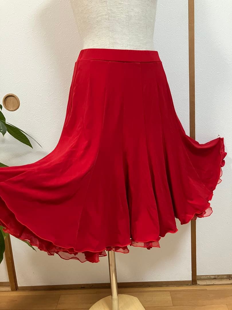 社交ダンススカート 赤 シフォン フリルスカート M 日本製　美品　ラテン