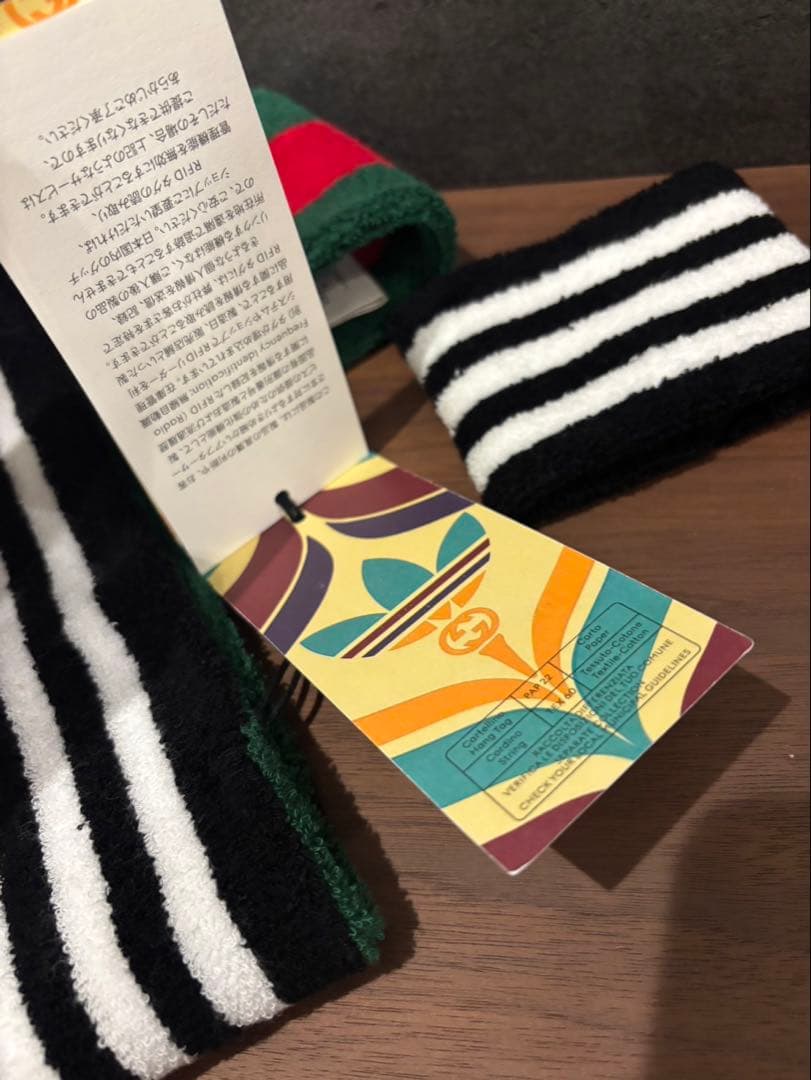 GUCCI グッチ　アディダス　コラボ　ヘアバンド　リストバンド　３点タグ付き