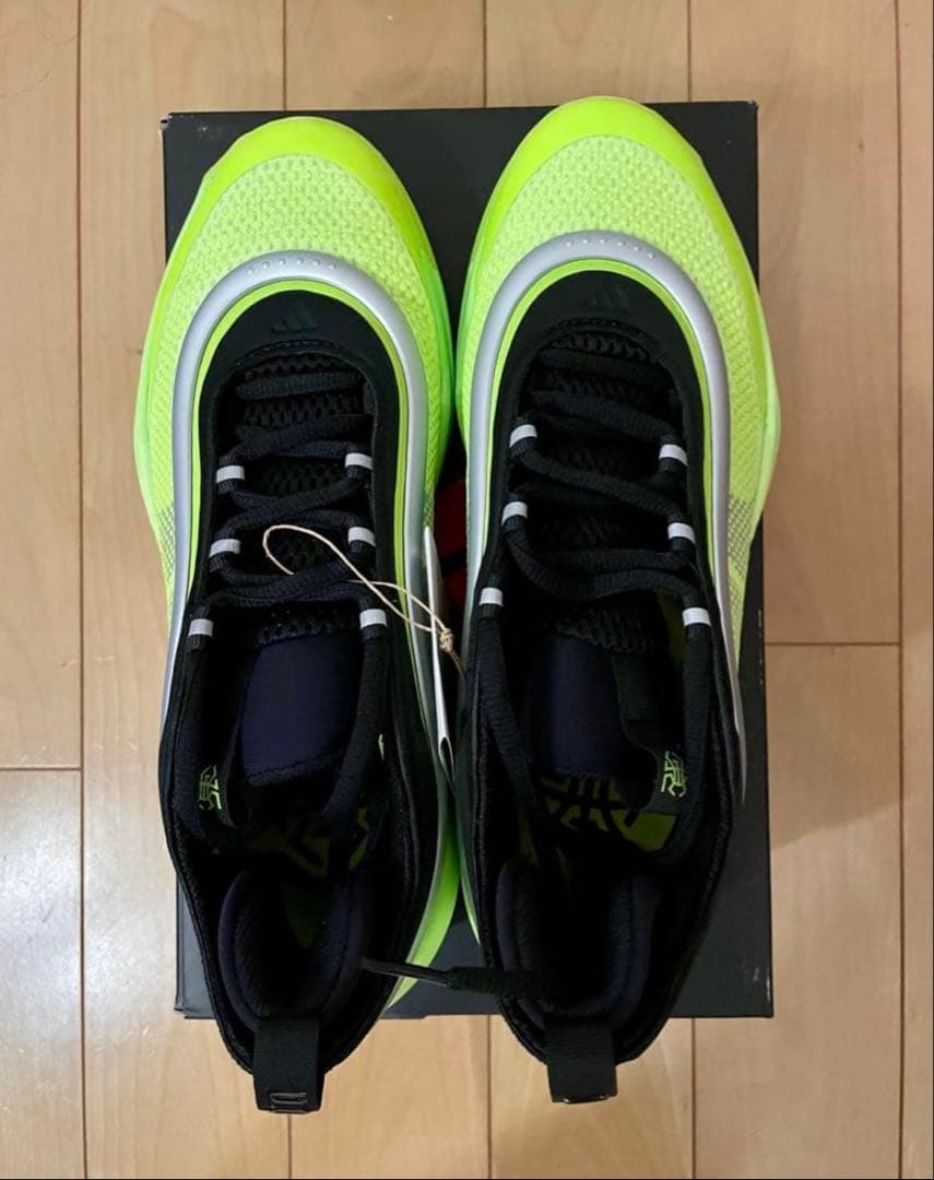 adidas、D.O.N. Issue 6、26センチ