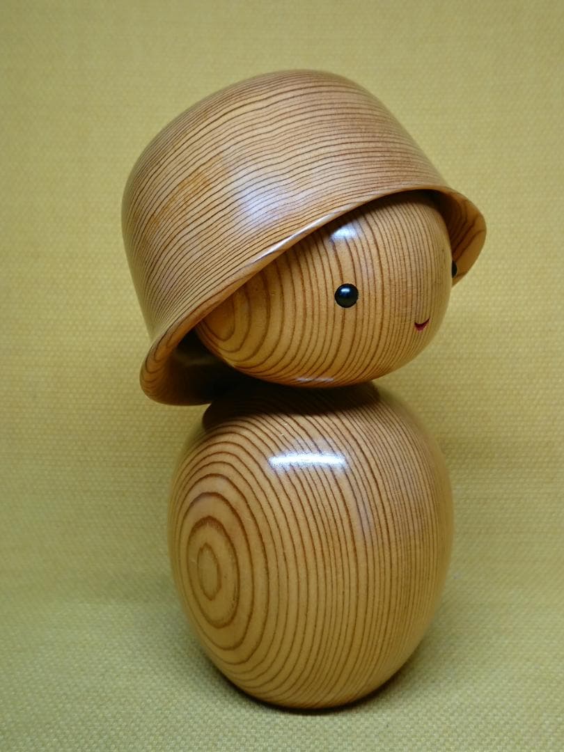 【美品】屋久杉　人形　木製　置物　インテリア　工芸品　美術品　A3394