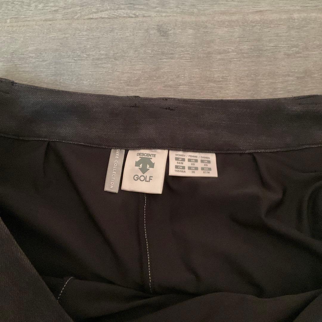 極美品DESCENT GOLF LUXE ブラック系ティアードプリーツスカート