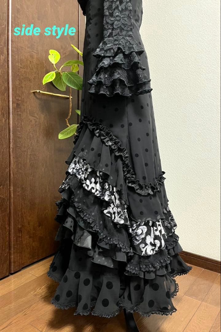 フラメンコ　ブラックファルダ　スカート　ジョーゼット水玉　いっぱいボランテ