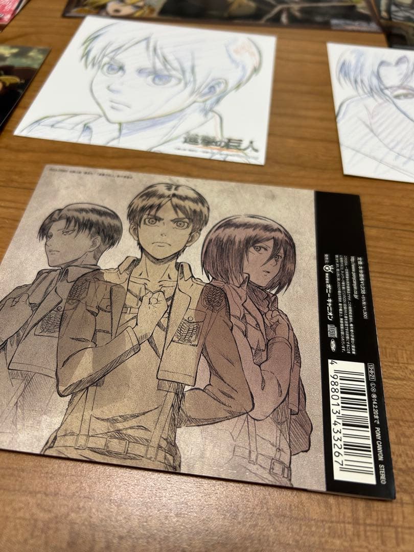 進撃の巨人　紙類