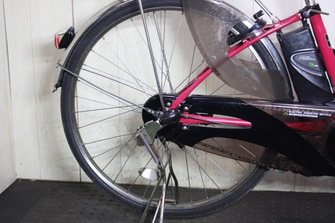 赤 電動アシスト自転車 シティタイプ 前カゴ付き