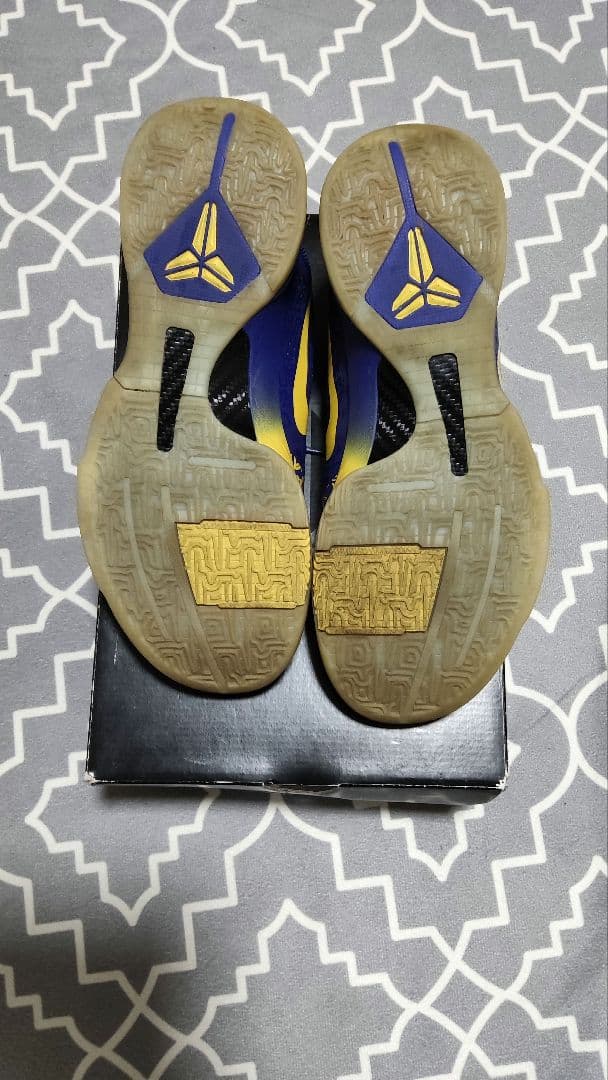 シューズ(男性用) NIKE KOBE 5 PROTRO