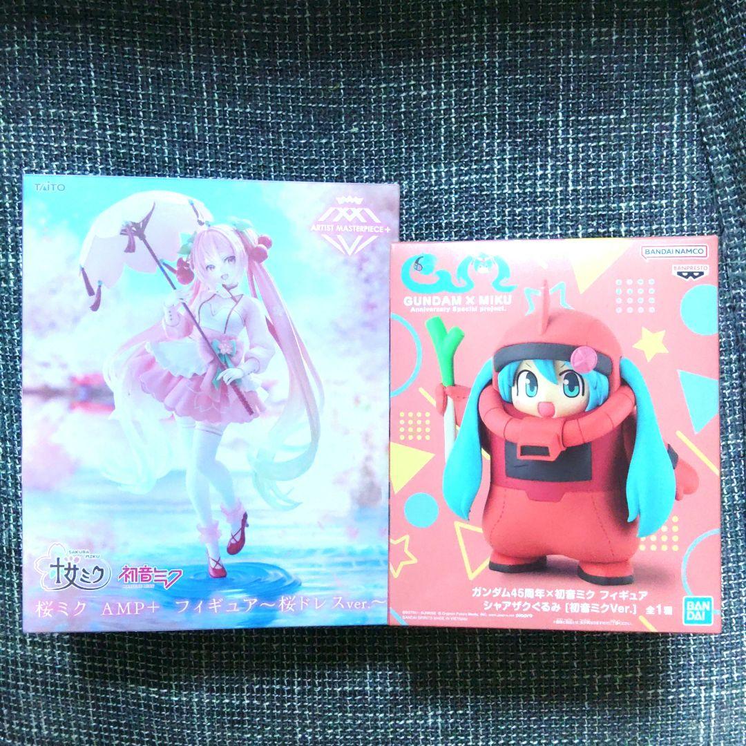 アニメフィギュアまとめ売り合計10体　初音ミク　エヴァ　モモ　着せ恋等