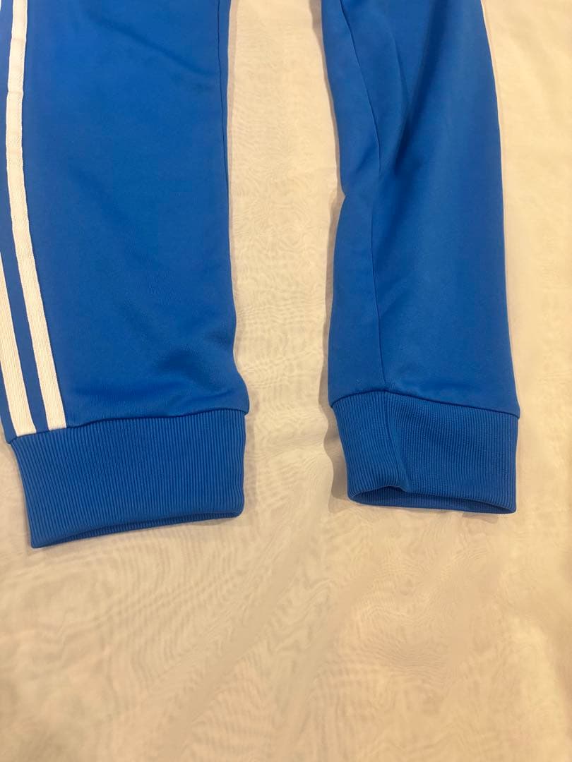 adidas トラックパンツ 青 サイドストライプ　ジャージ　アディダス