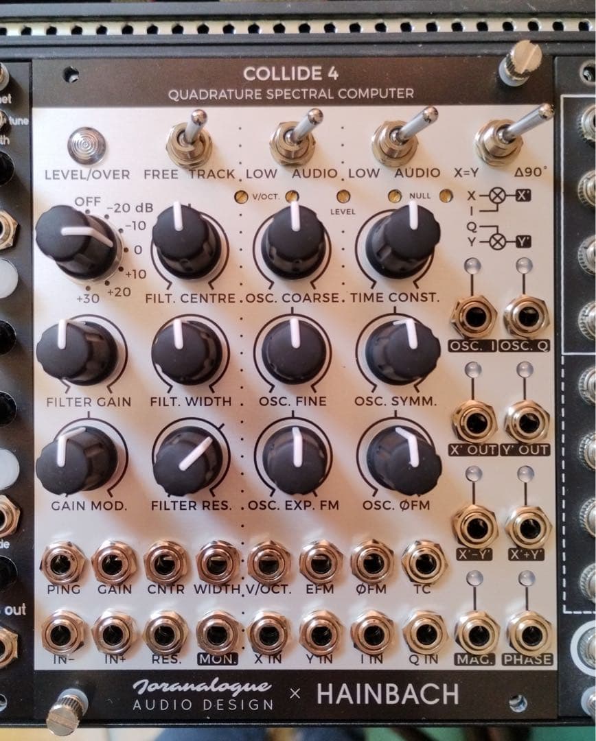 Joranalogue COLLIDE 4 モジュラーシンセサイザー