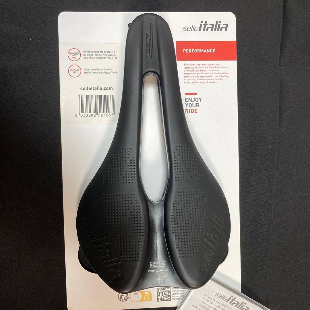 パーツ Selle Italia NOVUS Boost EVO Superflow