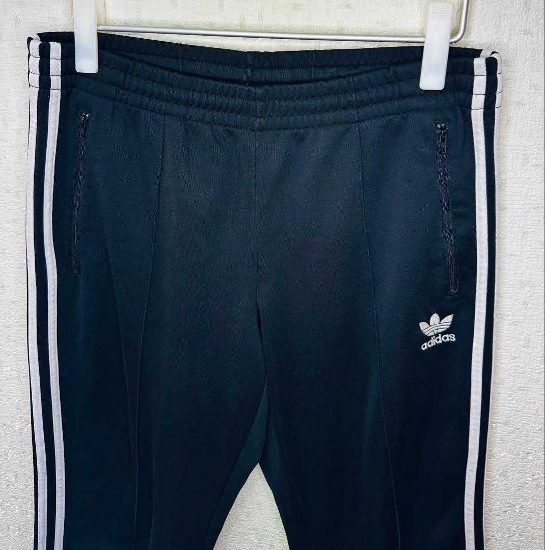 adidas 黒 ジャージパンツ 3stripes