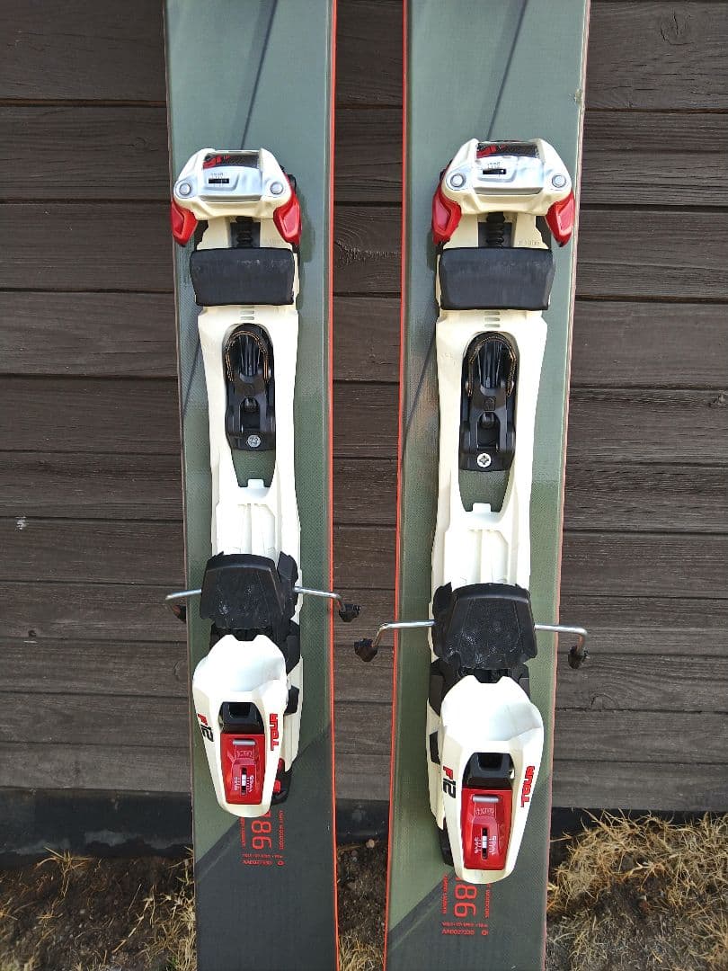 アトミック バックランド117 186cm