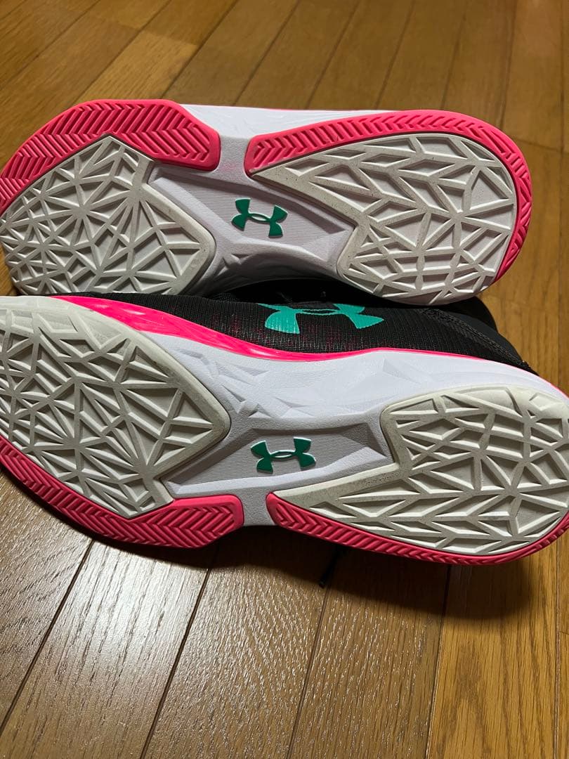【美品】UNDER ARMOUR アンダーアーマー バスケットシューズ3D
