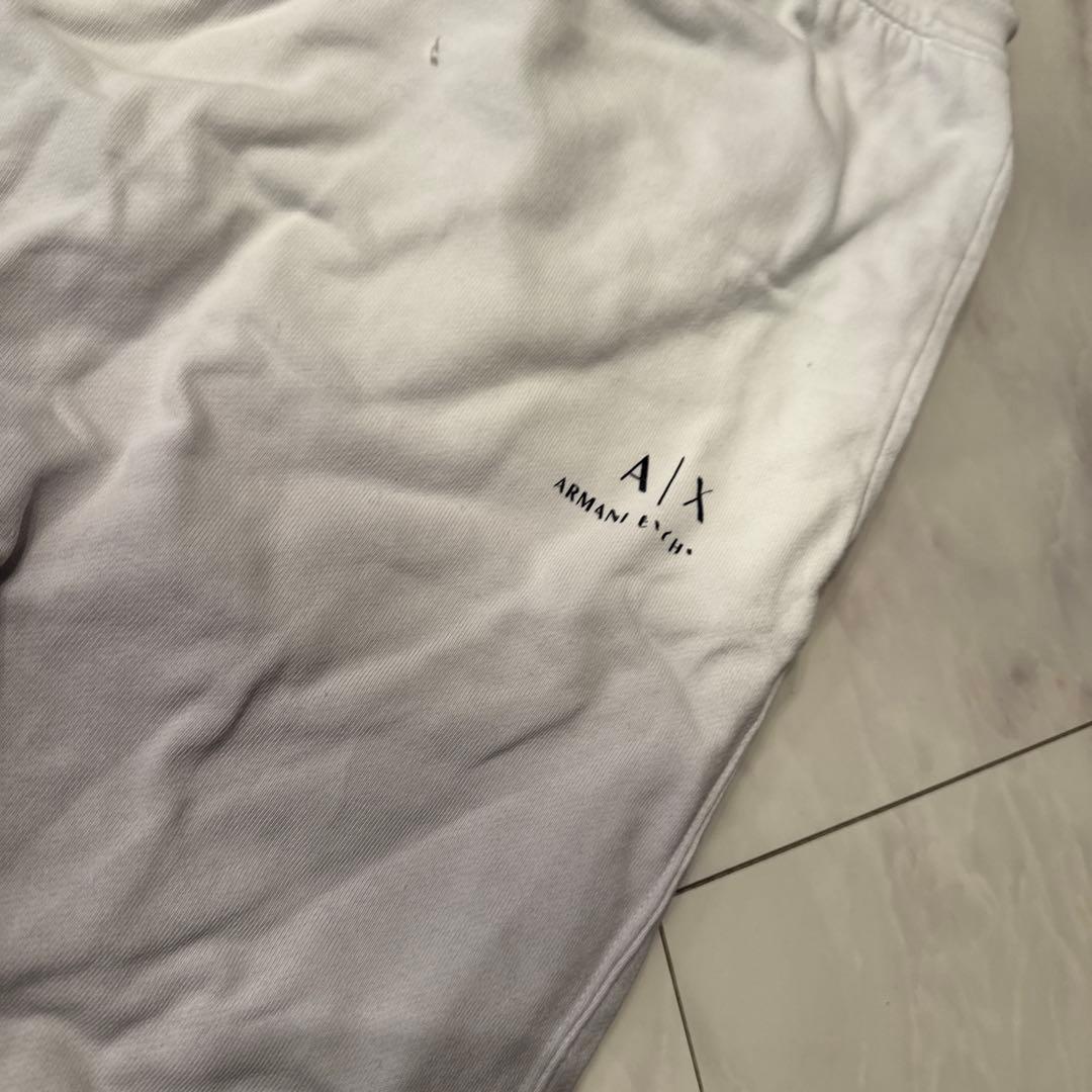 ARMANI EXCHANGE ホワイトハーフパンツ