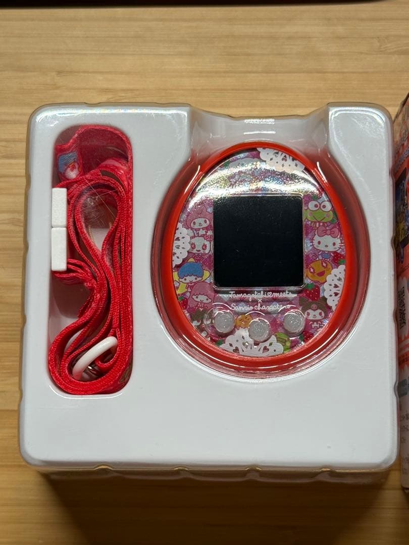 「超美品」たまごっちみーつ サンリオキャラクターズDXセット