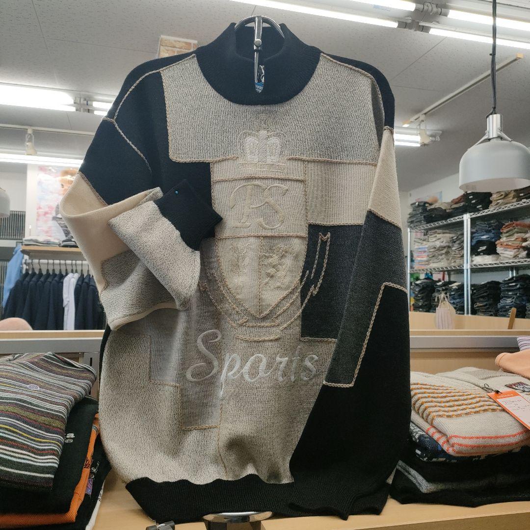 ☆20%割引☆PIA SPORTS ロゴ刺繍 パッチワーク風セーター　M