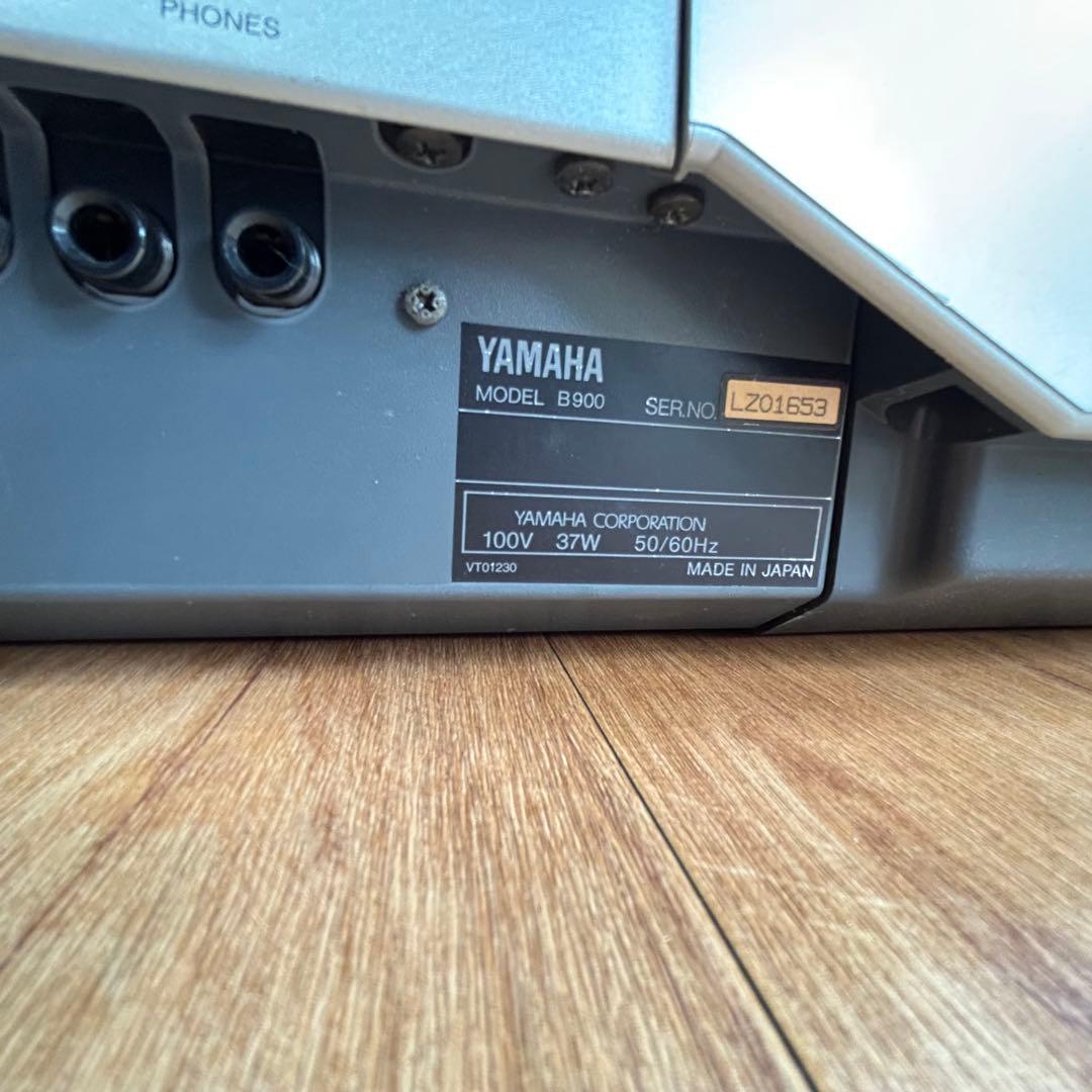 Yamaha EOS B900 シンセサイザー　ハードケース付き