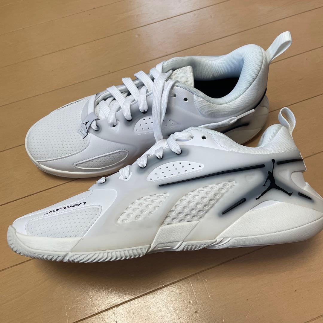梅花JORDANバッシュ[fz2473-110 ジョーダンエアーPF]
