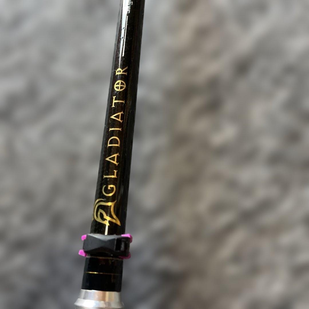 GLADIATOR バスロッド コルクハンドル ブラックMＨ