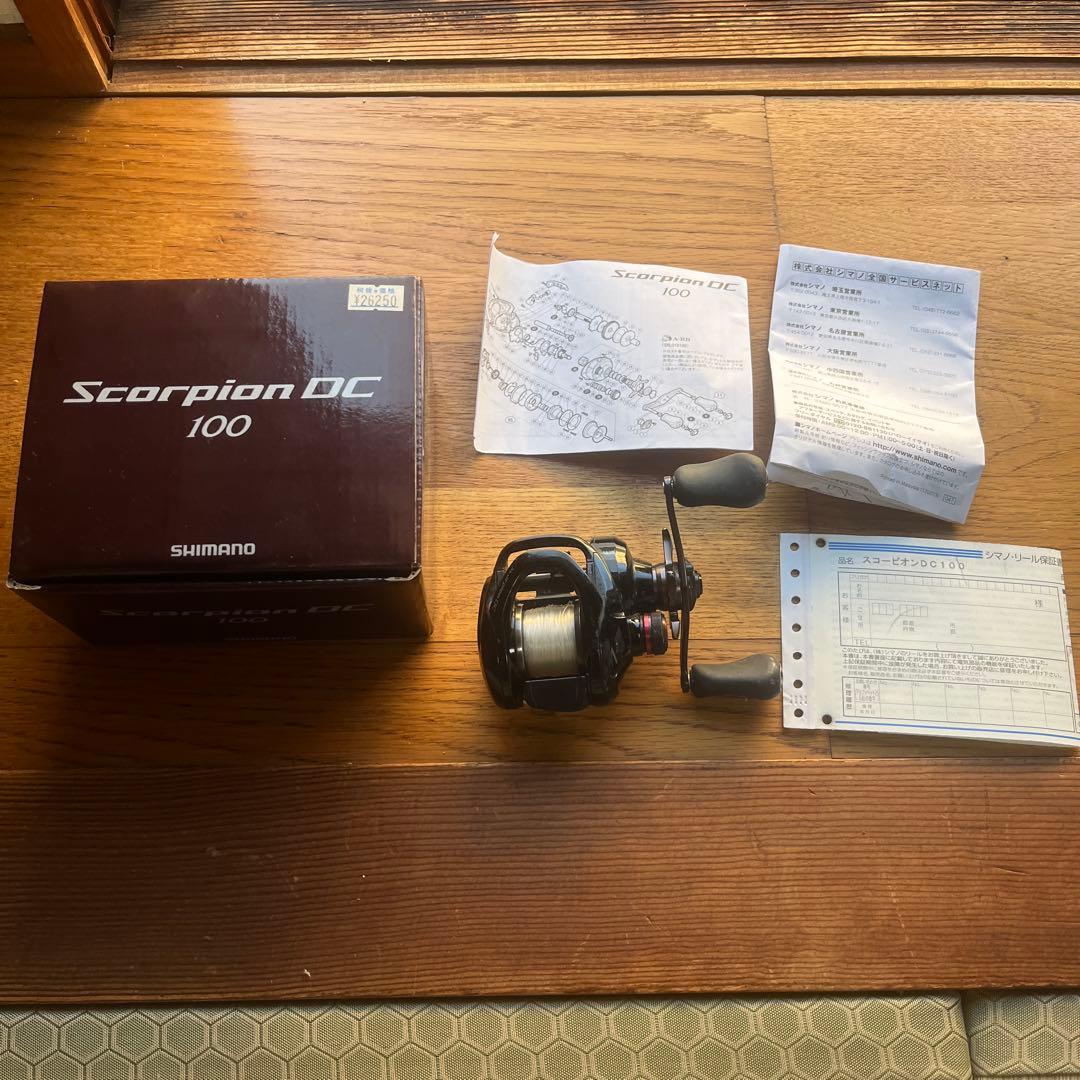 中古17Scorpion DC 100 ベイトリール