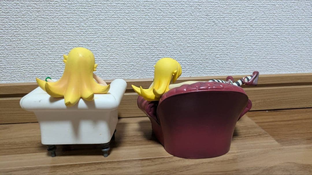 物語シリーズ 一番くじ 暦ノ至福ノ時 A賞 忍野忍 フィギュア ソファー