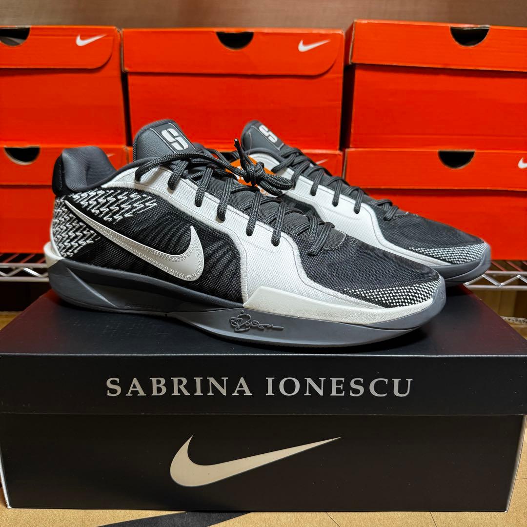 NIKE SABRINA 2 Iron Grey 28.5cm 日本未発売品