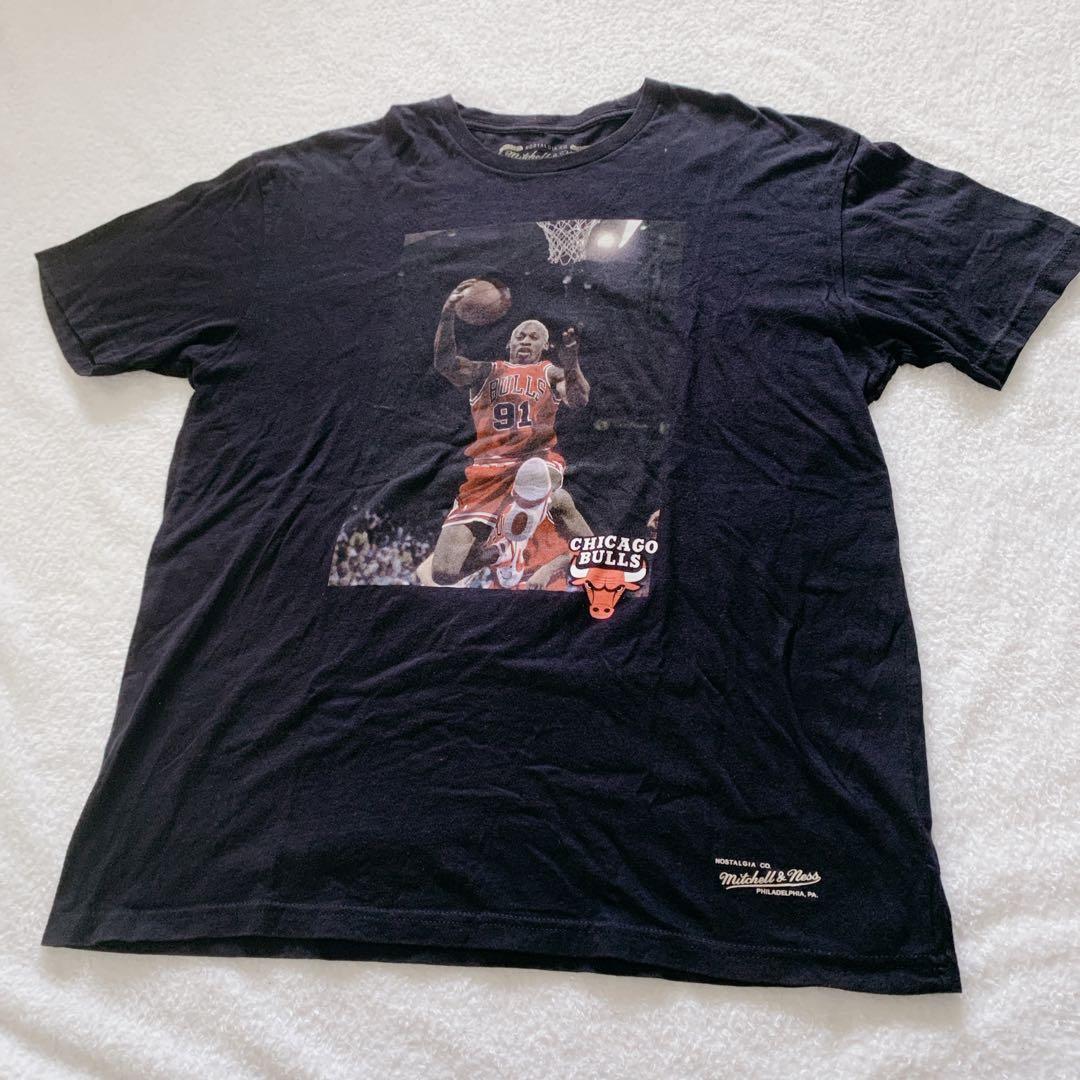 デニス・ロッドマン Tシャツ シカゴ・ブルズ NBAブラックミッチェルアンドネス
