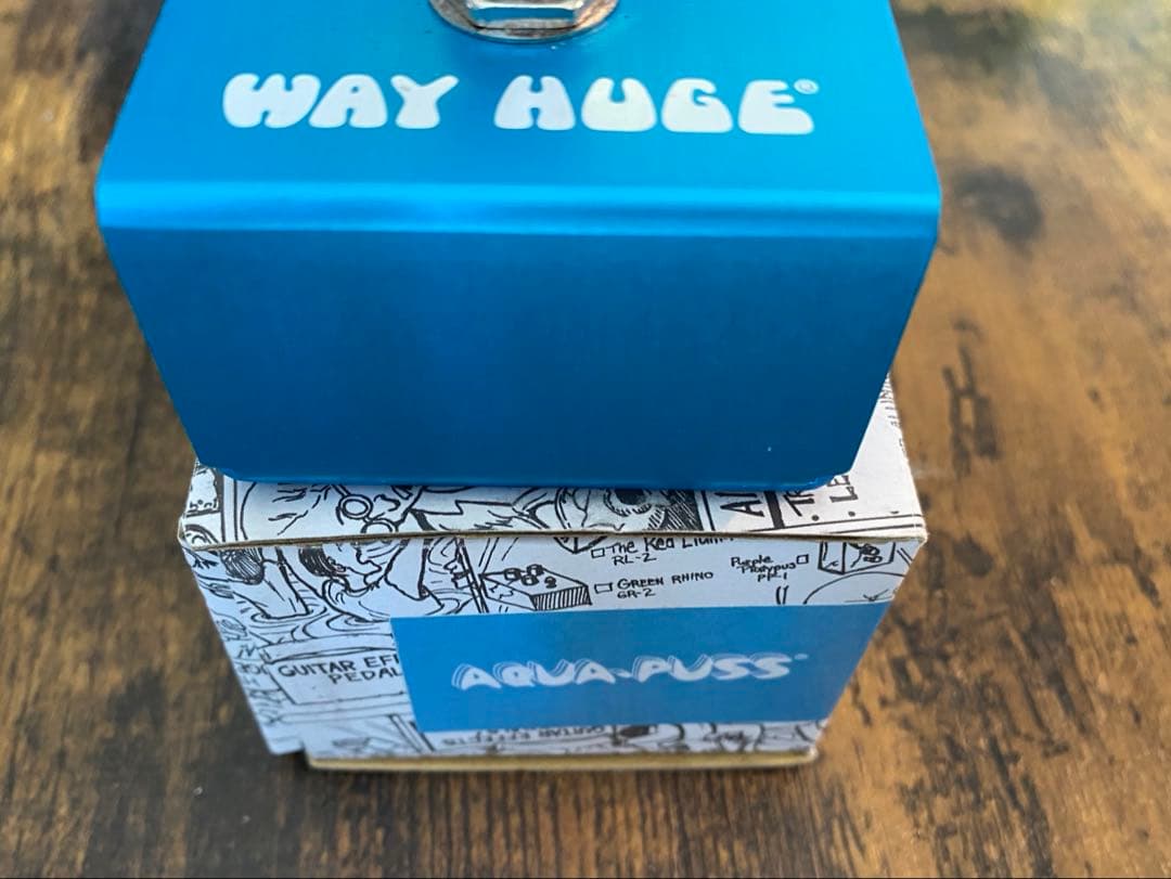 WAY HUGE AQUA-PUSS アナログディレイ