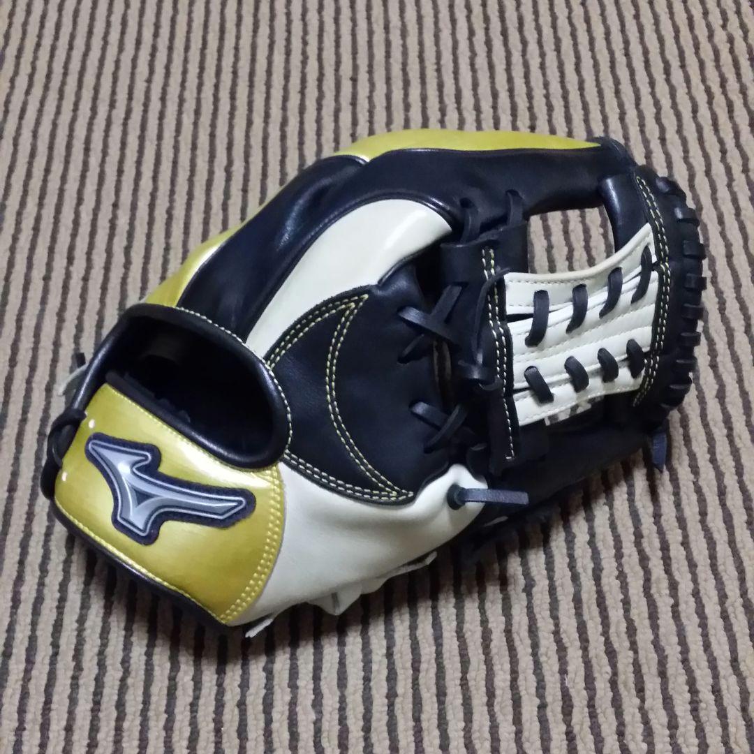 ミズノ⚡軟式内野手用グローブ