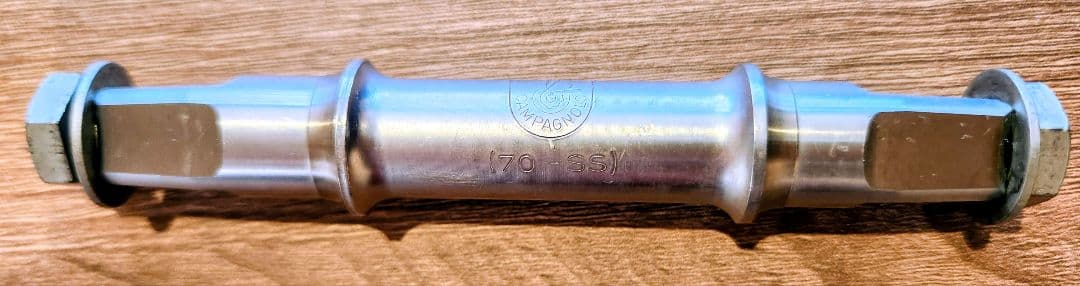Campagnolo ボトムブラケット 70-SS