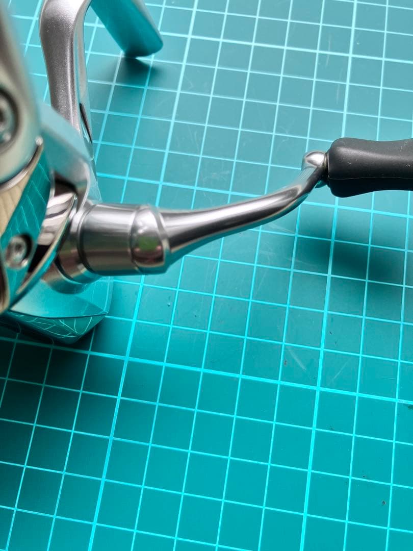 19STRADIC 2000SHG 1回使用Gomexusリールスタンド付き