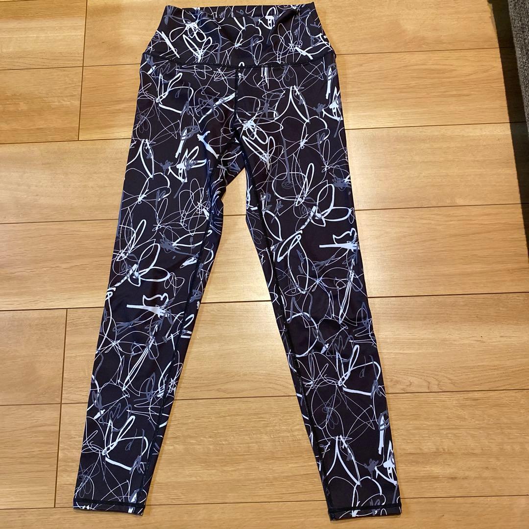 ♡美品♡SUKALA リボンフラワーレギンス　M