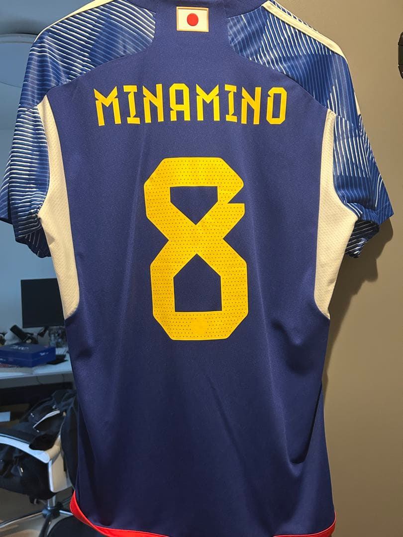 サッカー　日本代表　ユニフォーム　南野拓実