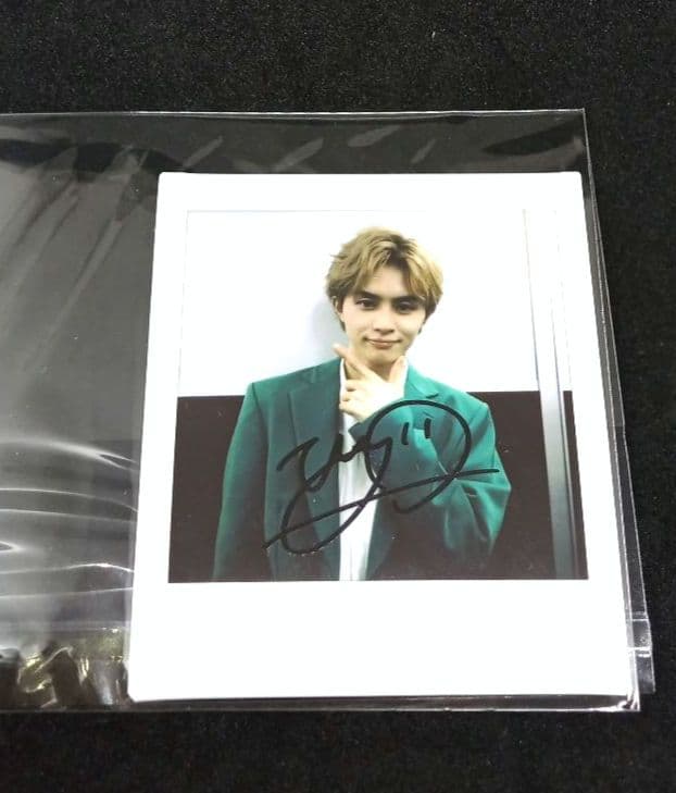 超特急　草川拓弥　サイン入りポラロイド写真