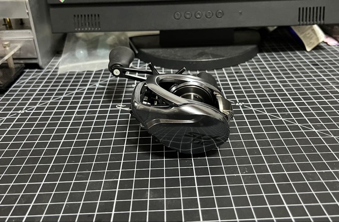 ☆未使用☆ シマノ ／22 SLX DC XT 70XG 8.1右