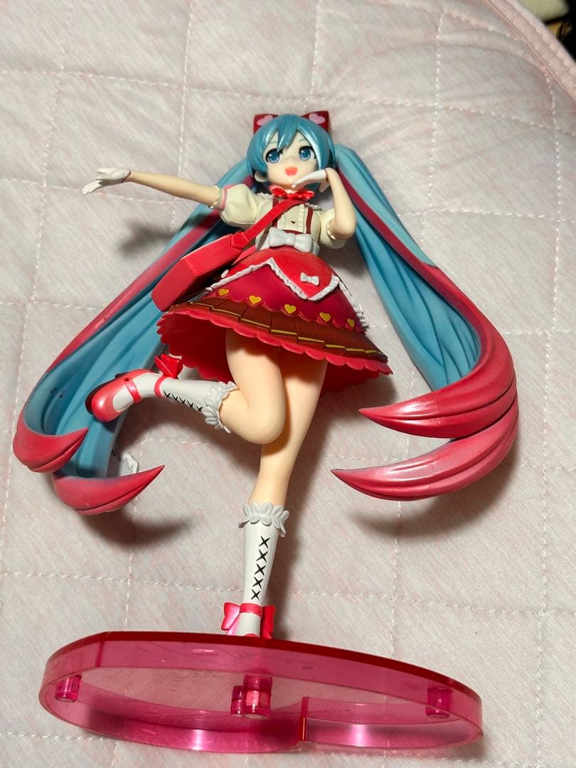 初音ミク ハート衣装 フィギュア