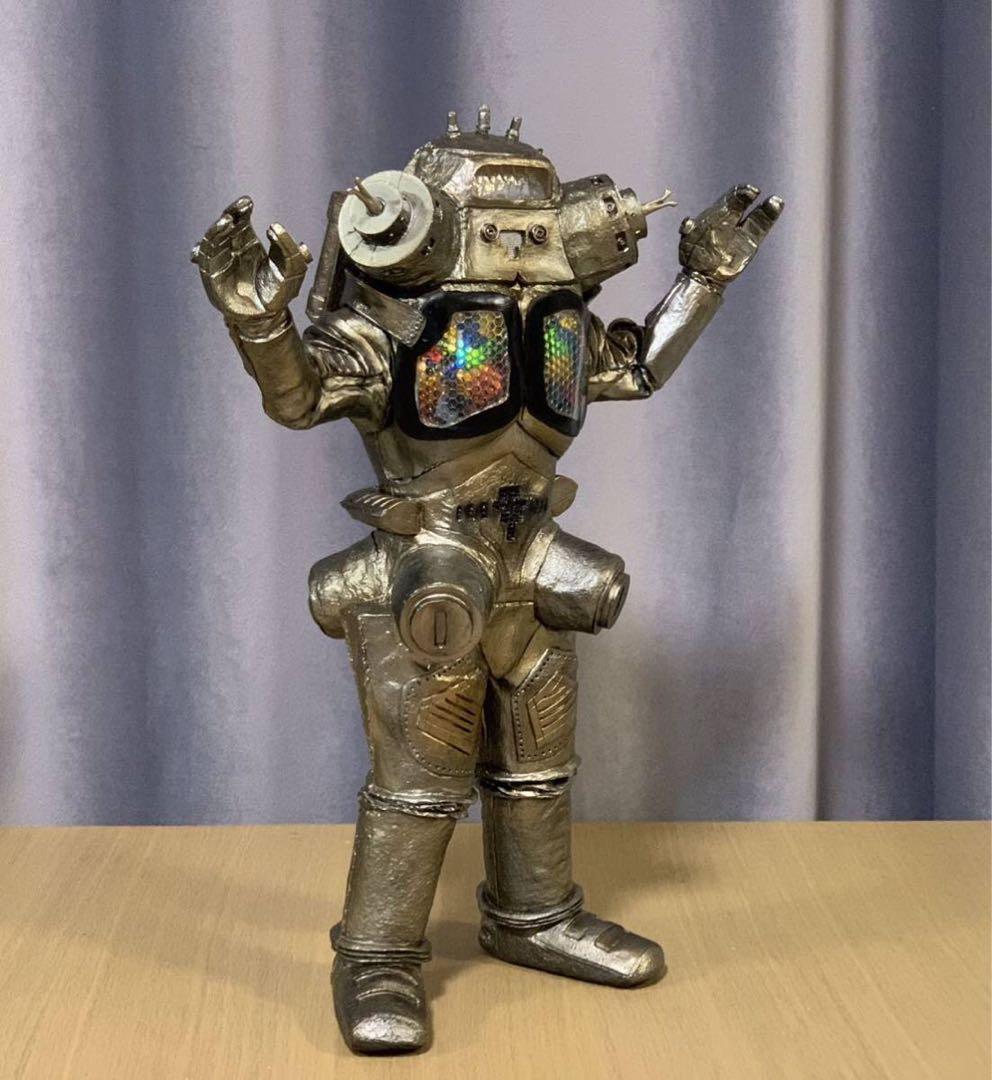 35CM キングジョー 電飾付 痛快娯楽劇場 ウルトラセブン ウルトラマン
