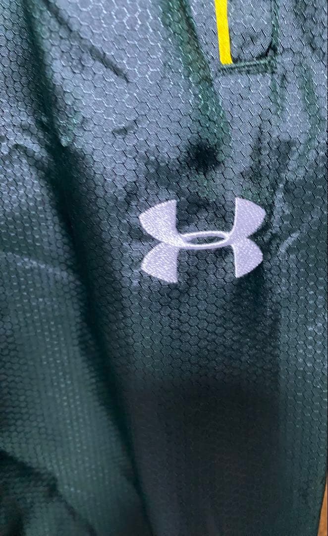 新品　UNDER ARMOUR ピステ セットアップ　イエロー/グリーン　3XL