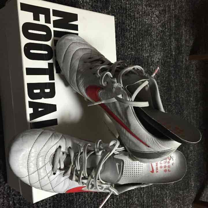 ウェア NIKE.TIEMPOELITE
