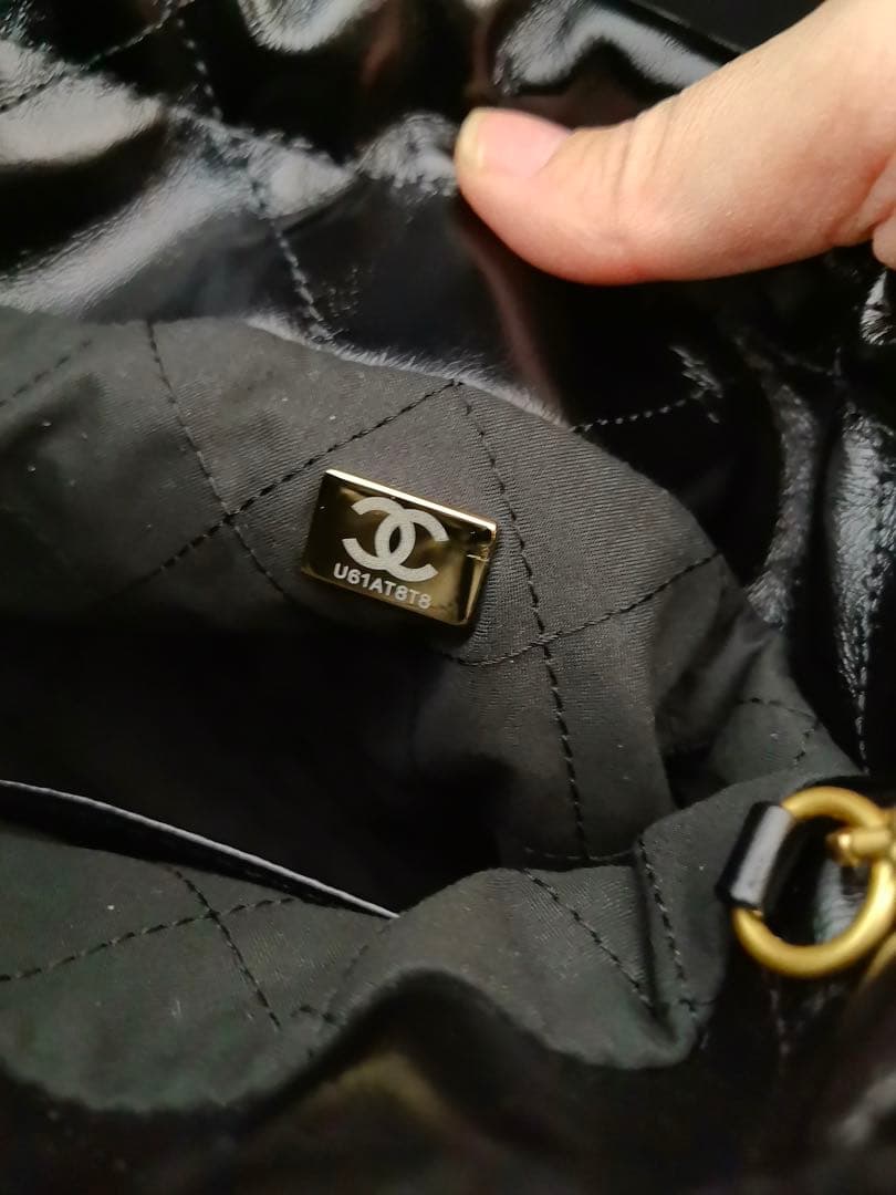 シャネル CHANEL 22ミニ チェーンショルダーバッグ